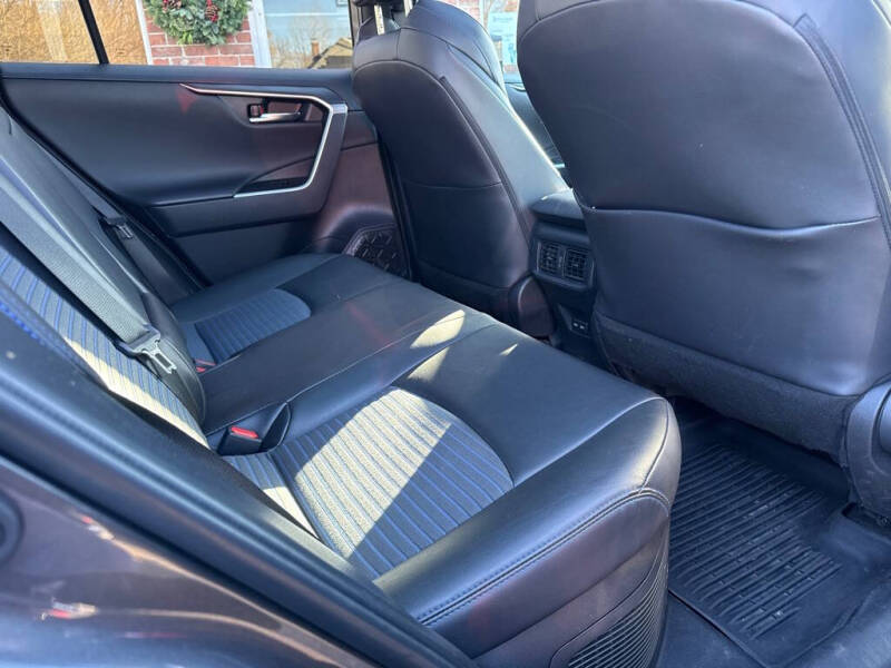 2024 Toyota RAV4 Hybrid XSE