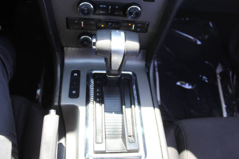2011 Ford Mustang