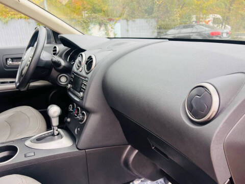 2014 Nissan Rogue Select S