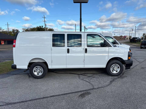 2025 Chevrolet Express 2500