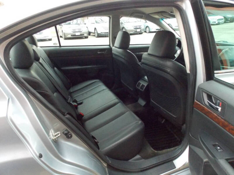 2013 Subaru Legacy 2.5i Limited