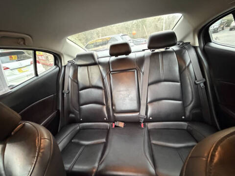 2018 Mazda MAZDA3 Touring