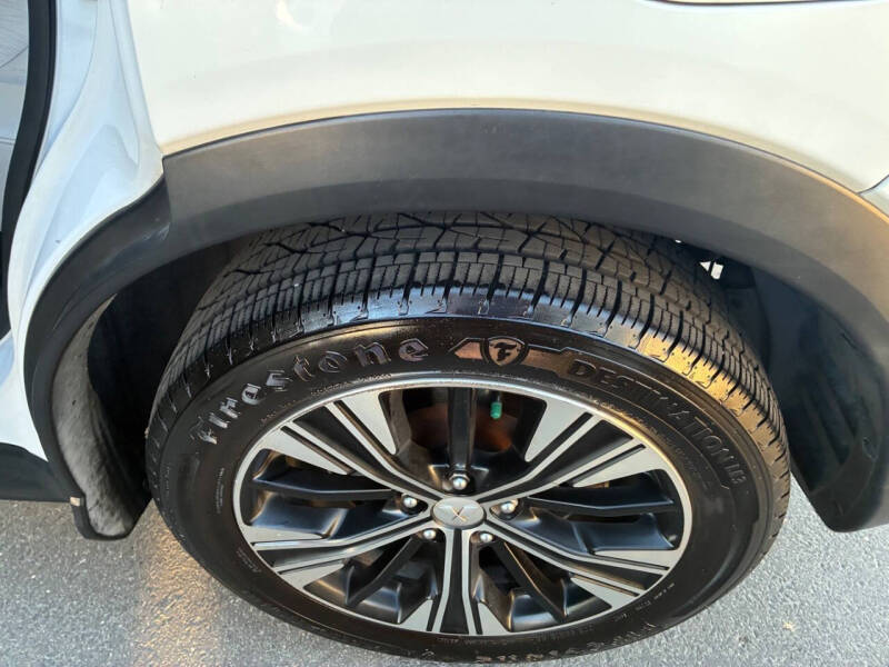 2018 Mitsubishi Eclipse Cross SE