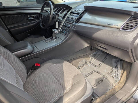 2012 Ford Taurus SEL