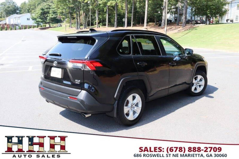 2020 Toyota RAV4 XLE