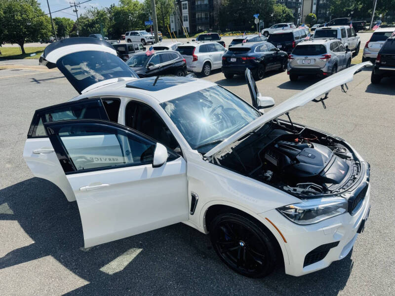 2015 BMW X6 M