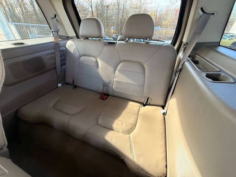 2004 Ford Explorer Limited