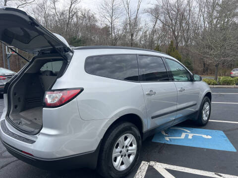 2017 Chevrolet Traverse LS