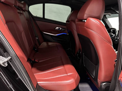 2022 BMW 3 Series 330i