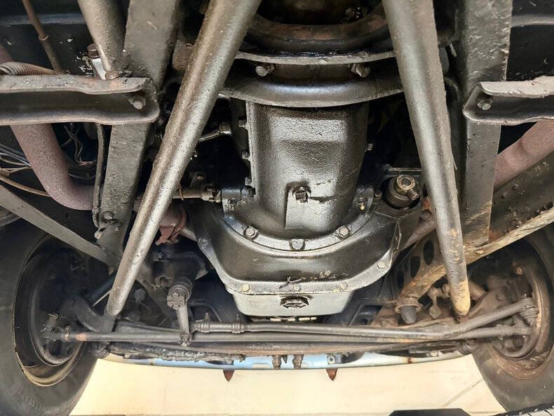 1948 Ford Super Deluxe