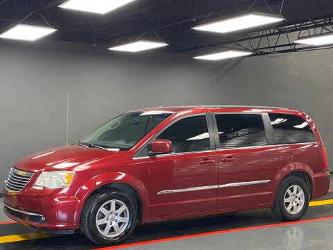 2012 Chrysler Town and Country for sale at AutoNet of Dallas in Dallas TX