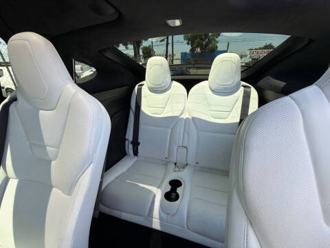 2016 Tesla Model X P90D