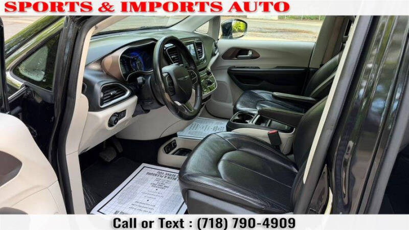 2018 Chrysler Pacifica Touring L