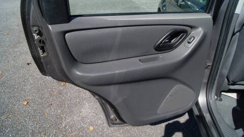 2006 Ford Escape XLS