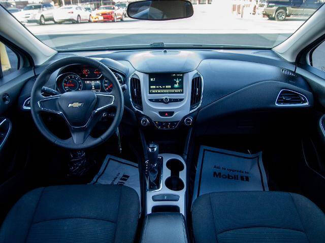 2018 Chevrolet Cruze LS Auto