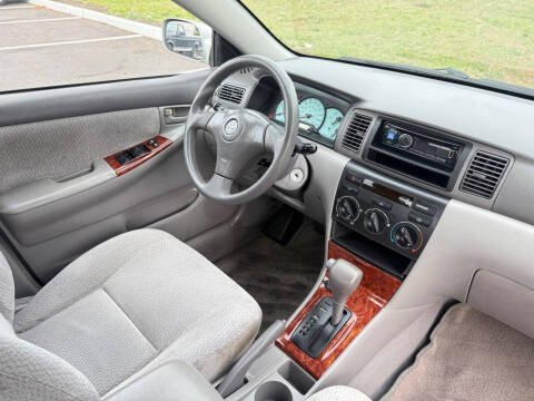 2003 Toyota Corolla CE