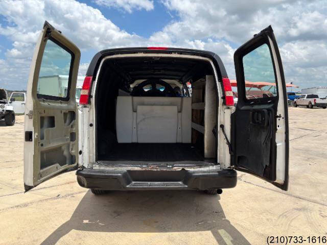 2016 Chevrolet Express 3500