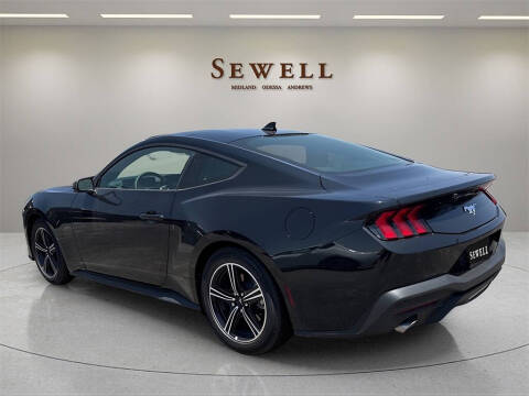 2025 Ford Mustang EcoBoost