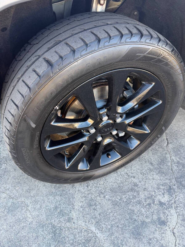 2018 Jeep Grand Cherokee Laredo