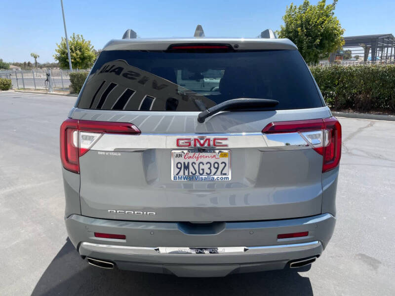 2023 GMC Acadia Denali