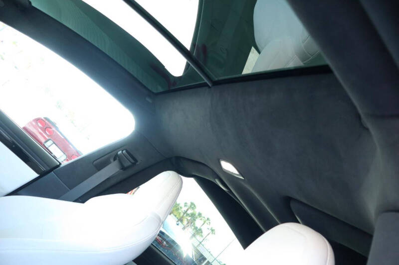 2021 Tesla Model X Long Range Plus