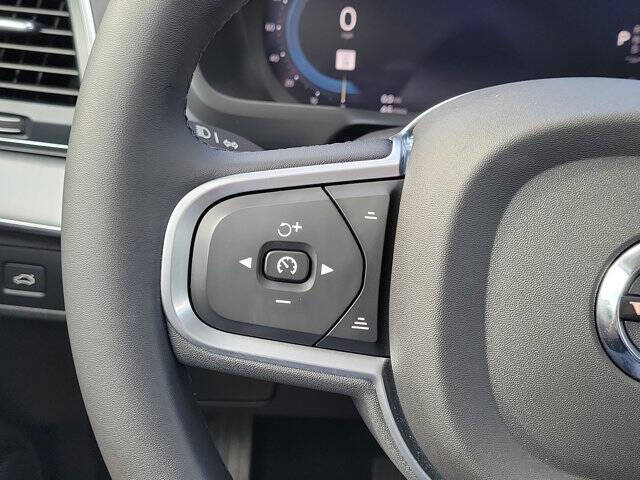 2023 Volvo XC90 B5 Core