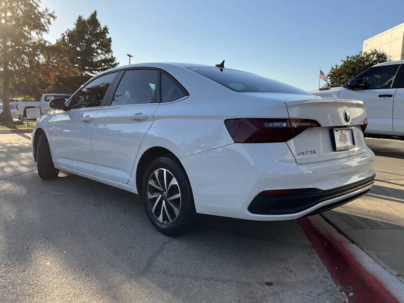 2024 Volkswagen Jetta S