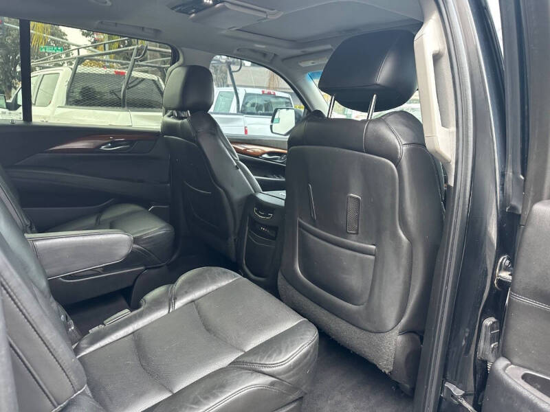 2015 Cadillac Escalade ESV Premium