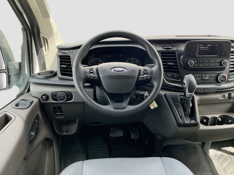 2025 Ford Transit
