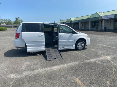 2014 Dodge Grand Caravan for sale at GL Auto Sales LLC in Wrightstown NJ