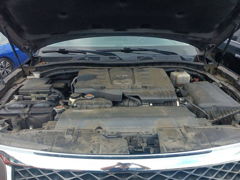 2016 Infiniti QX80