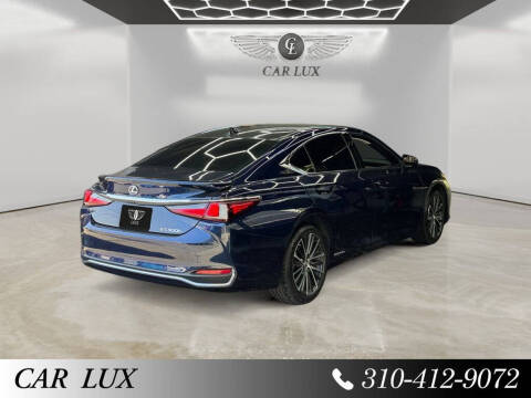 2022 Lexus ES 300h