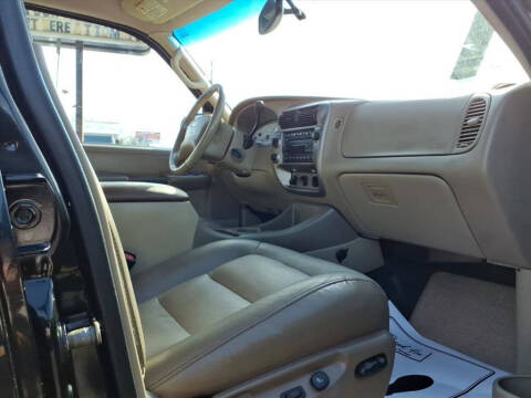 2005 Ford Explorer Sport Trac