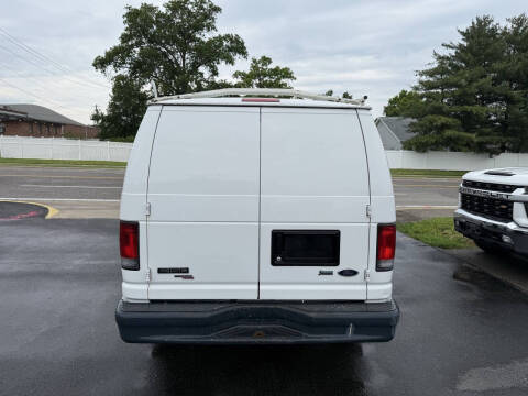 2011 Ford E-Series E-150
