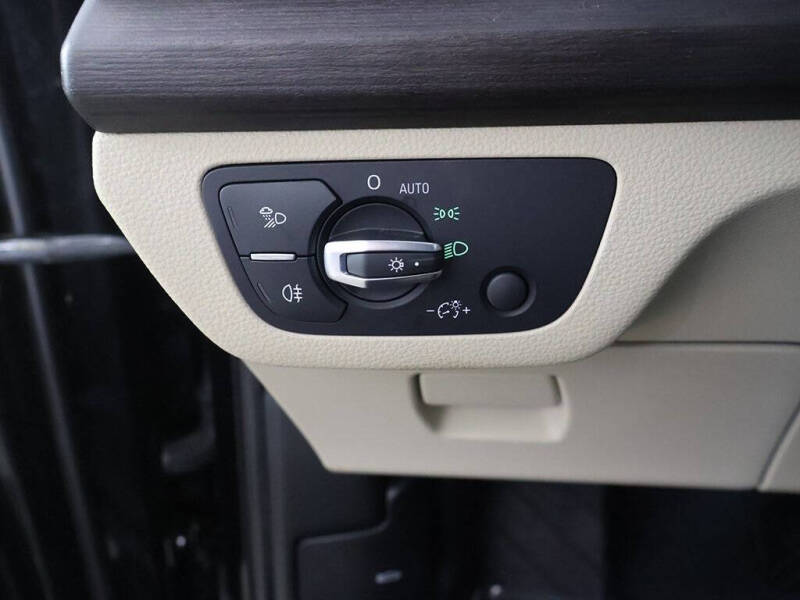 2022 Audi Q5 Sportback quattro S line Premium 45 TFSI