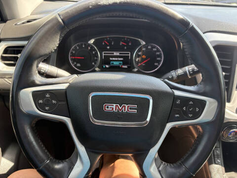 2017 GMC Acadia SLT-1