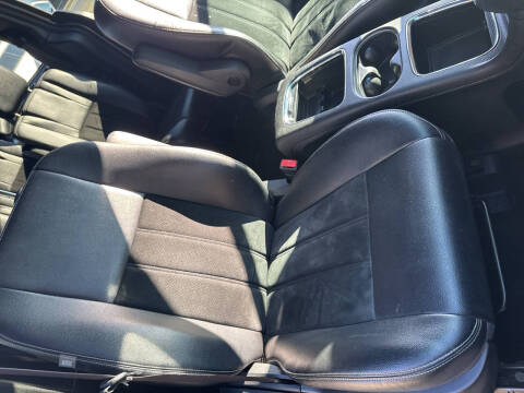 2016 Dodge Grand Caravan SXT Plus