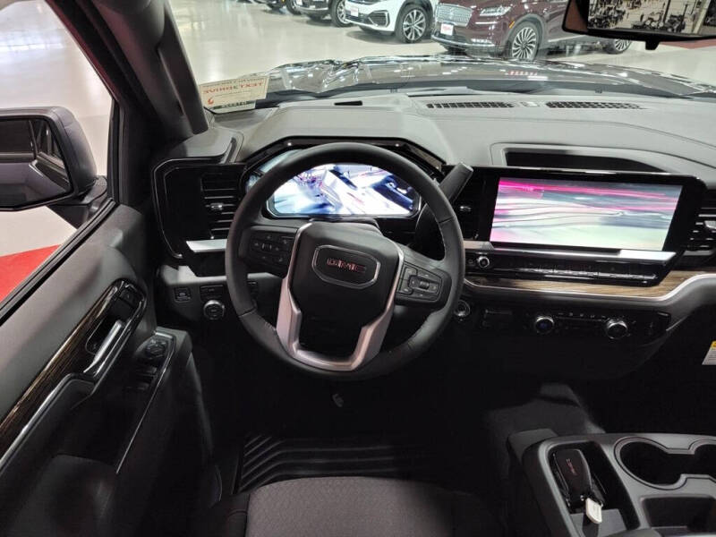 2026 GMC Sierra 1500 Elevation Standard