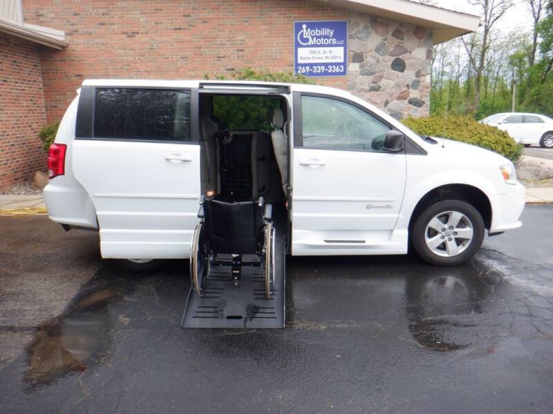 2014 Dodge Grand Caravan for sale at Mobility Motors LLC - A Wheelchair Van in Battle Creek MI