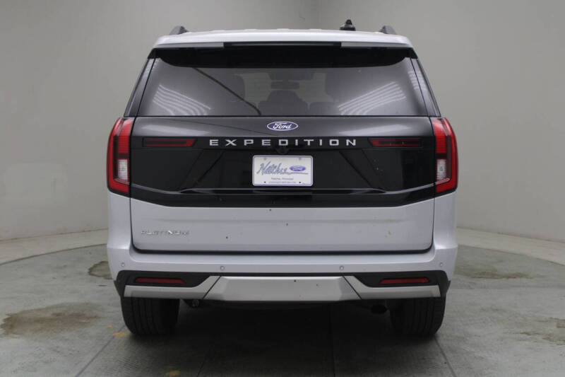 2025 Ford Expedition Platinum
