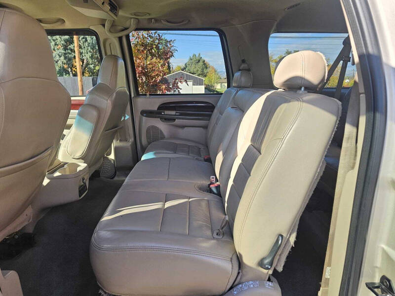 2004 Ford Excursion Limited