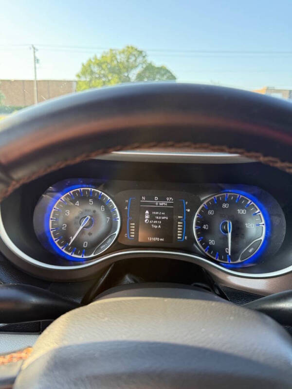 2017 Chrysler Pacifica Touring-L