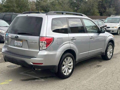 2013 Subaru Forester 2.5X Limited