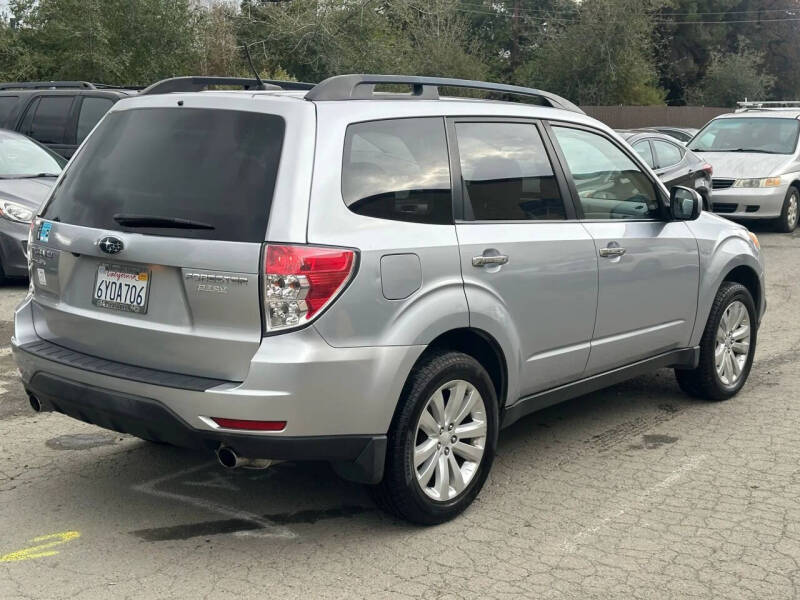 2013 Subaru Forester 2.5X Limited