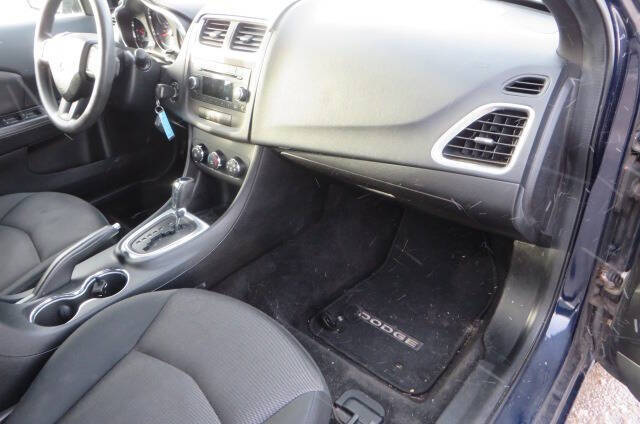 2013 Dodge Avenger SE