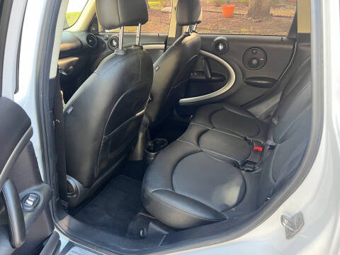 2016 MINI Countryman Cooper