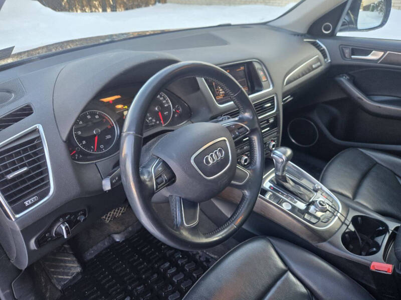 2016 Audi Q5 2.0T quattro Premium Plus