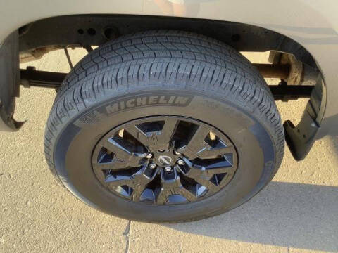 2023 Nissan Frontier SV