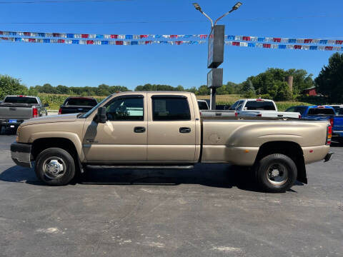 2005 Chevrolet Silverado 3500 for sale at GREAT DEALS ON WHEELS in Michigan City IN