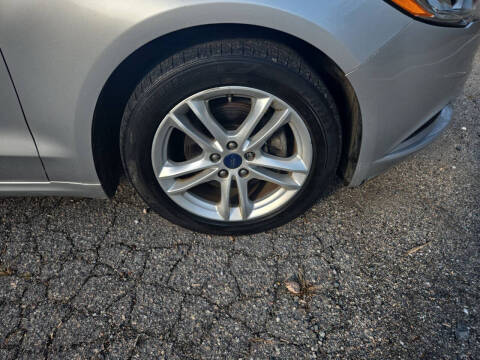 2018 Ford Fusion SE